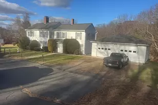 340 Pendleton Ave, Chicopee, MA 01020 - Photo 1