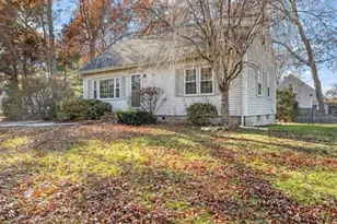 61 Morton Ave, New Bedford, MA 02745 - Photo 1