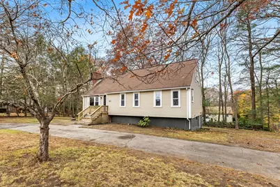 925 Ash St, Brockton, MA 02301 - Photo 1