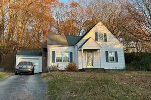 68 Indian Hill Rd, Worcester, MA 01606 - Photo 1