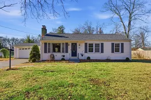 846 E Mountain Rd, Westfield, MA 01085 - Photo 1