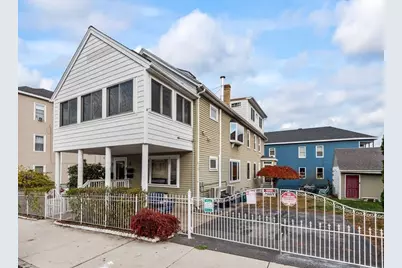 59 Barclay St, Worcester, MA 01604 - Photo 1