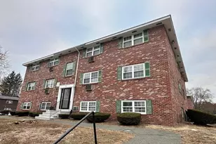 363 Hildreth, Lowell, MA 01850 - Photo 1