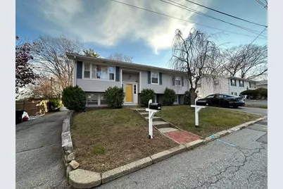 11 Sutcliffe Ave #1, Lincoln, RI 02865 - Photo 1