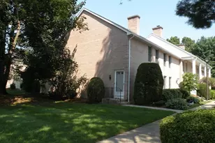 6 Mansion Woods Dr, Agawam, MA 01001 - Photo 1