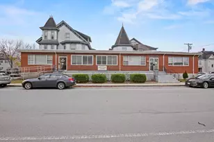 94 Princeton Blvd, Lowell, MA 01851 - Photo 1