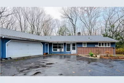 3 Oakridge Road, Holden, MA 01520 - Photo 1