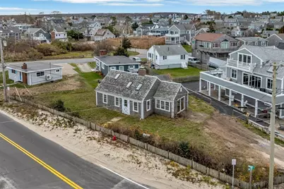 2 Freeman Avenue, Sandwich, MA 02563 - Photo 1