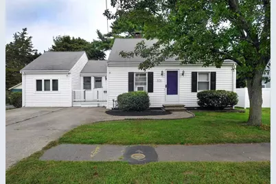 376 Pleasant  Street, Weymouth, MA 02190 - Photo 1