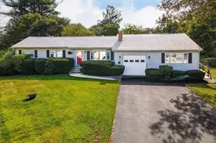 20 Doral Dr, Chelmsford, MA 01863 - Photo 1