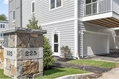 225 Middlesex Turnpike #105, Burlington, MA 01803 - Photo 1