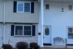 17 Yorktown Circle, Chicopee, MA 01020 - Photo 1