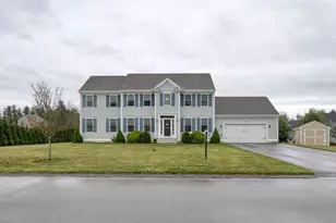 4 Sycamore Ln, Bridgewater, MA 02324 - Photo 1
