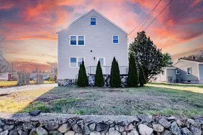 8 Pine St #1, Peabody, MA 01960 - Photo 1