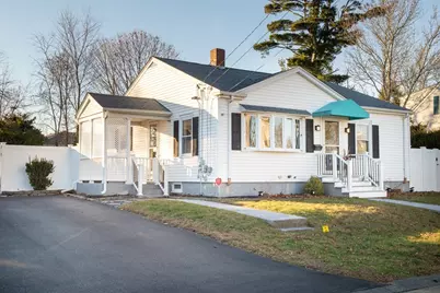 395 Hawes St, New Bedford, MA 02745 - Photo 1