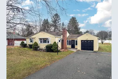 31 Stone Path Ln, West Springfield, MA 01089 - Photo 1