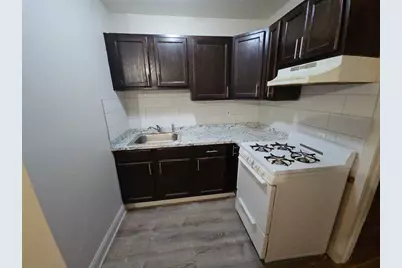 129 Melville Street #1E, Fall River, MA 02721 - Photo 1