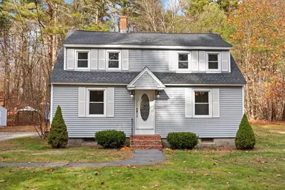 319 Pleasant St, Dunstable, MA 01827 - Photo 1