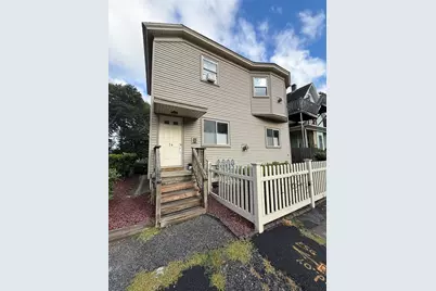 74 Lakewood St #1F, Worcester, MA 01603 - Photo 1