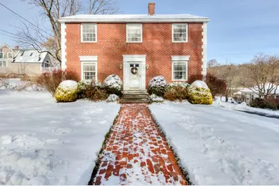 3 Shoreham St, Worcester, MA 01605 - Photo 1