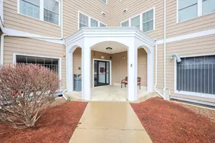 8 Walnut St, Peabody, MA 01960 - Photo 1