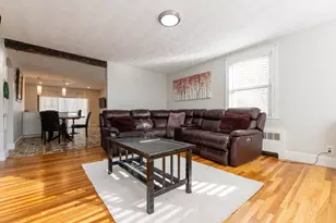 44 Woodlawn Ave, Everett, MA 02149 - Photo 1