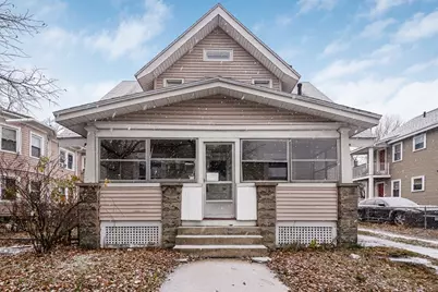 62 Kenyon St, Springfield, MA 01109 - Photo 1