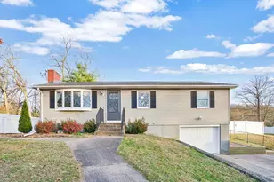 29 Sunrise Terrace, Westfield, MA 01085 - Photo 1