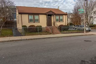 33 Westmoreland St, Boston, MA 02124 - Photo 1