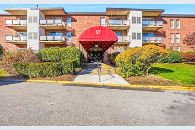 57 Broadlawn Park #4B, Boston, MA 02467 - Photo 1