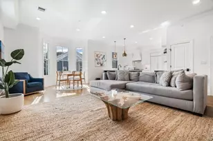 560 E 5th St, Boston, MA 02127 - Photo 1