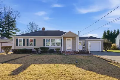 43 Houston Road, West Springfield, MA 01089 - Photo 1