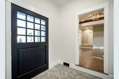 18 Wolcott Ave, Andover, MA 01810 - Photo 1