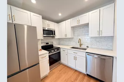 95 Phillips #1, Methuen, MA 01844 - Photo 1