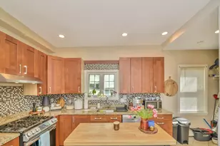 88 Pearl St, Somerville, MA 02145 - Photo 1