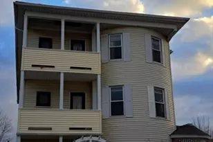 30 Pattison St, Worcester, MA 01604 - Photo 1