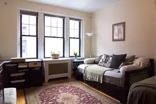 62 Queensberry St, Boston, MA 02215 - Photo 1