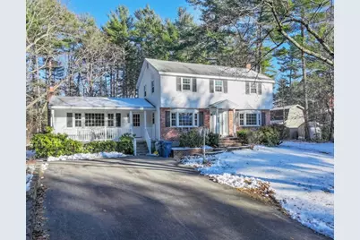 40 Maureen Drive, Tewksbury, MA 01876 - Photo 1