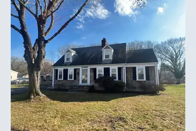 44 Arrowhead Ln, Dartmouth, MA 02748 - Photo 1