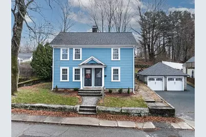 33 Seagrave Street, Uxbridge, MA 01569 - Photo 1