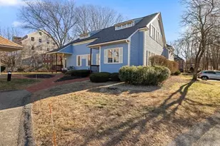 4 Strathmore Shire Dr, Uxbridge, MA 01569 - Photo 1