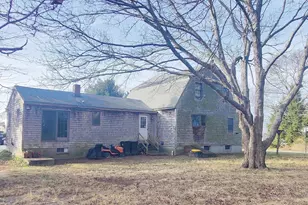 32 Morton Ave, Dartmouth, MA 02747 - Photo 1