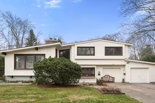 21 Knight Rd, Framingham, MA 01701 - Photo 1