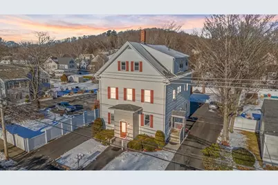 129 Friend St #2, Amesbury, MA 01913 - Photo 1