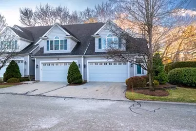 15 Peachey Cir #204, Middleton, MA 01949 - Photo 1