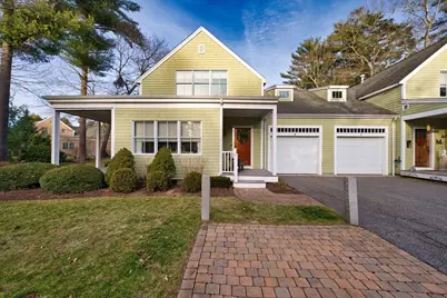 8 Hathaway Pond Circle #8, Rochester, MA 02770 - Photo 1