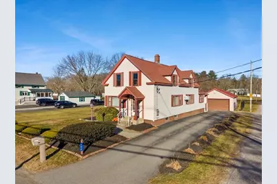 550 Middleboro Avenue, Taunton, MA 02718 - Photo 1