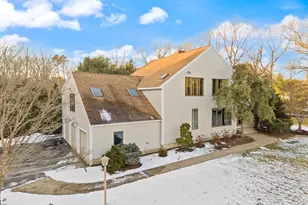 1 Stouffer Cir, Andover, MA 01810 - Photo 1