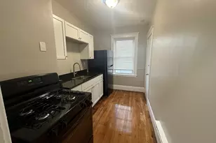 135-137 Lawton Ave, Lynn, MA 01902 - Photo 1