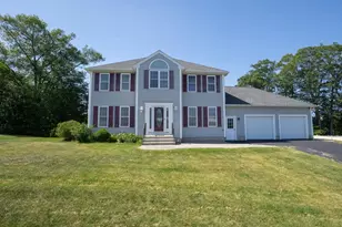 30 Briarcliff Dr, Auburn, MA 01501 - Photo 1